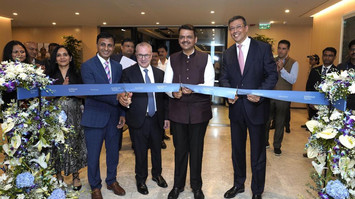 Goldman Sachs has announced the inauguration of a new, expanded office space in Mumbai. Devendra Fadnavis, Chief Minister of Maharashtra, inaugurated the new office in Ascent Worli. Kevin Sneader, President, Asia Pacific Ex-Japan of Goldman Sachs, said, “Our new Mumbai office is the next chapter in our multi-decade growth trajectory in India, underscoring the substantial opportunities we see in the market.”