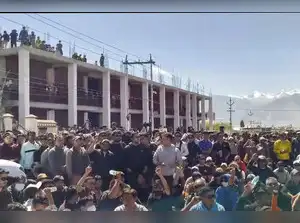 Government sources allege the violence in Ladakh is a politically motivated conspiracy, fueled by personal ambitions, particularly those of activist Sonam Wangchuk. They claim the youth were misled into violence, while Congress leaders' statements appeared to incite unrest.