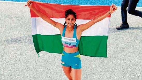 High jumper Pooja Singh, who broke her own U-20 record and won gold at Asian Athletics Championships 2025, reveals she performed in South Korea with torn shoes. Athlete Pooja Singh grabbed the gold medal at the Asian Athletics Championships 2025 in South Korea, on Friday (May 30). Notably, she achieved the feat with torn spikes! Now back home in Fatehabad, the Haryana girl tells us the first thing she did upon returning: “I handed over the medal to my parents. Jab unhone mera medal apne haath mein liya, unki aankhon mein bahut garv aur khushi thi... It was a special feeling that can’t be explained in words.”