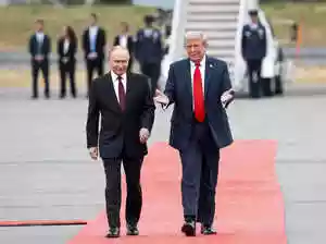 How Trump's Russia dealings are rife with contradictions and pose a risk to both sides