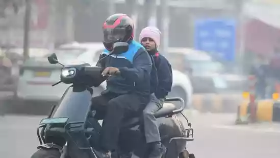 IMD issues dense fog