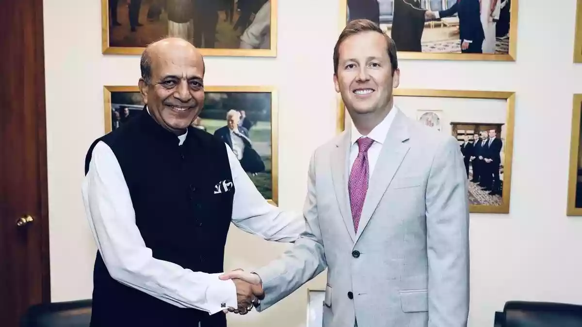 In a first, India’s High Commissioner to Bangladesh meets U