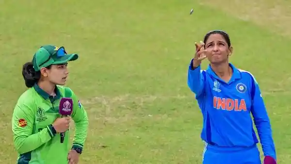 In a major blunder during the high-voltage ICC Women's World Cup 2025 clash between India and Pakistan, Fatima Sana stayed mum to gain undue advantage after International Cricket Council (ICC) Shandre Fritz's toss blunder at the R Premadasa Stadium in Colombo on Sunday. The incident took place during the coin toss.In a major blunder during the high-voltage ICC Women's World Cup 2025 clash between India and Pakistan, Fatima Sana stayed mum to gain undue advantage after International Cricket Council (ICC) Shandre Fritz's toss blunder at the R Premadasa Stadium in Colombo on Sunday. The incident took place during the coin toss.As India's Harmanpreet Kaur flipped the coin, Sana clearly called for