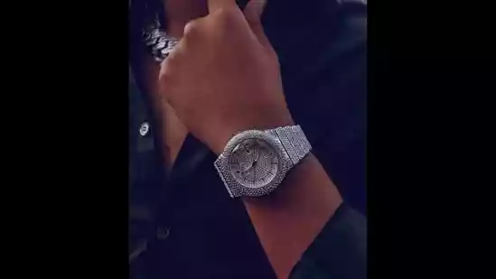 Indian boss says ‘hum diamond watch nhi pahnte