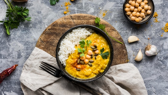 Indian cuisine features a variety of vegetables and sources of protein. Adding more of these to your meals can help increase nutrient intake, aid weight loss. Indian food offers a wide variety of nutritious and flavourful options that can support weight loss. In a May 21 Instagram post, fitness coach Raj Ganpath shared some ways to use Indian food for weight loss. According to him, by making mindful choices and focusing on whole, nutrient-dense ingredients, you can enjoy Indian cuisine while supporting your weight loss goals. Also read | Simple south Indian vegetarian meal can be 'very healthy when balanced right': Fitness coach explains how