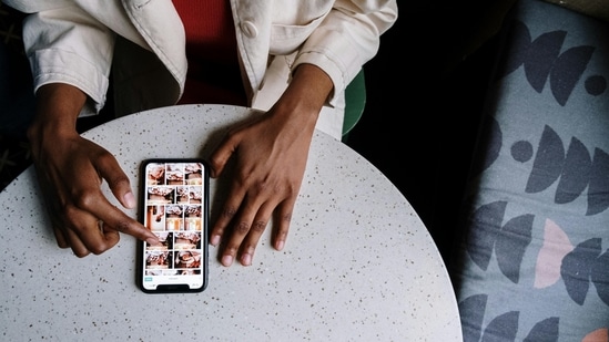 Indian woman in US says husband is fighting her over not posting their pics