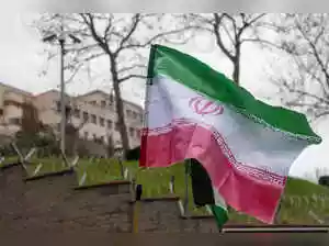 Internet blackout leaves anxious Iranians in the dark