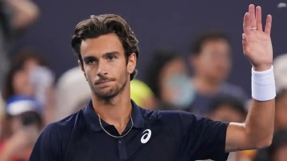 Italian tennis star Lorenzo Musetti has issued a public apology after drawing criticism for comments made during his second-round victory at the China Open in Beijing. The 23-year-old admitted he let frustration get the better of him after being disturbed by persistent coughing from spectators.