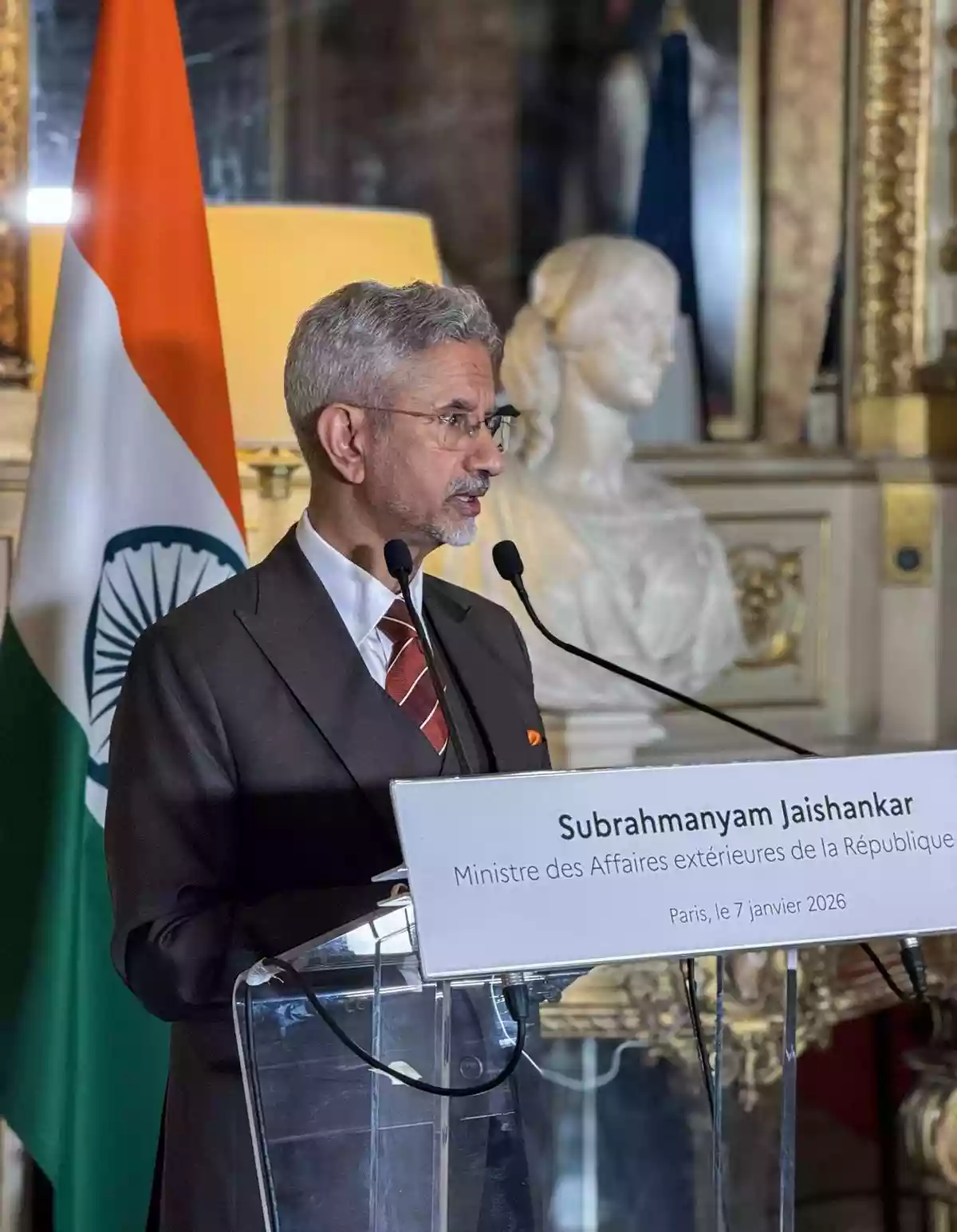 Jaishankar meets French President Macron