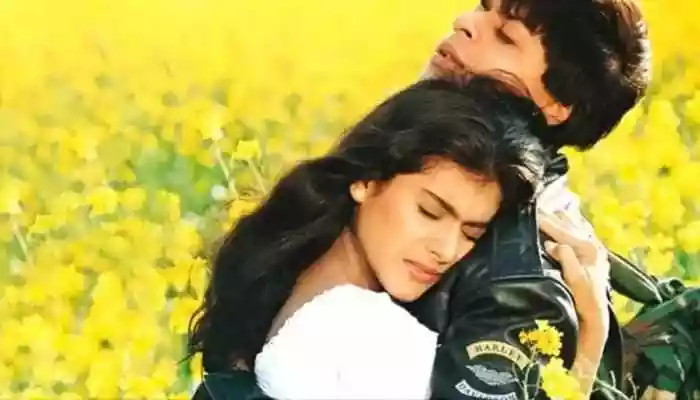 Kajol Celebrates 30 Years Of ‘DDLJ’