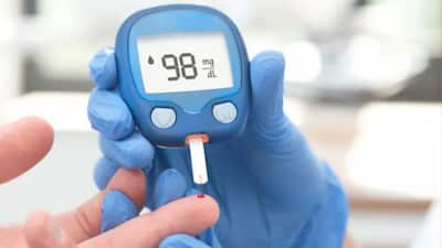 Living with diabetes means more than just checking your blood sugar, it's about keeping it in a healthy range every day. It also requires being mindful of when and what you eat, and knowing what needs to be done in case the blood sugar levels fall. Over time these constant challenges can lead to a feeling of diabetes distress.