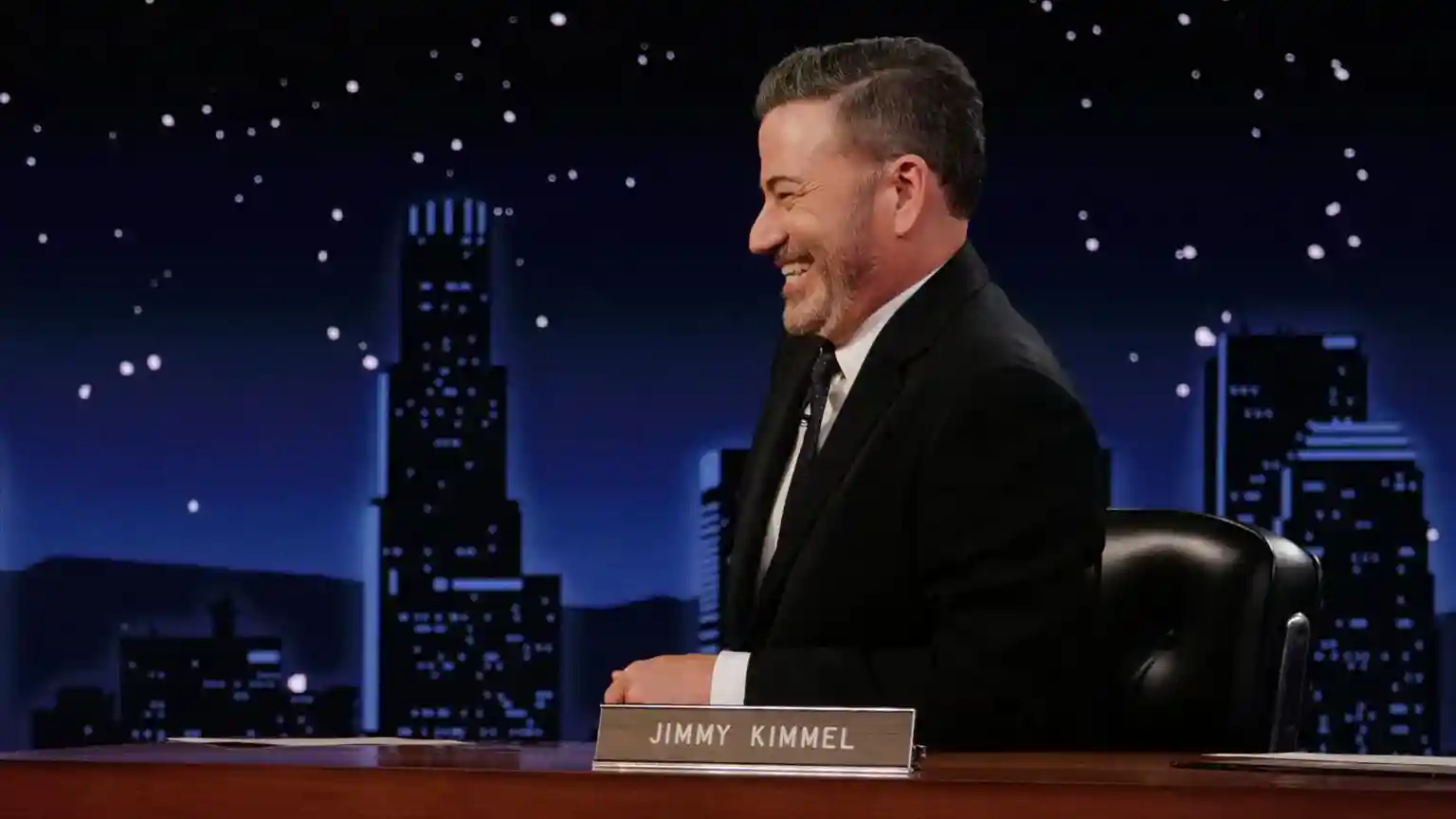 Local TV stations say they will not air Jimmy Kimmel Live! despite Disney-owned ABC bringing back the comedian's late-night show - a week after he was suspended for comments about the killing of conservative activist Charlie Kirk. Nexstar and Sinclair, which together run dozens of stations affiliated to ABC, said they would continue to replace the show with regular programming on Tuesday.