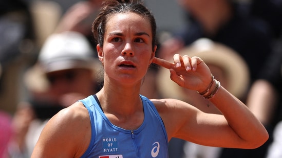 Lois Boisson addressed Harriet Dart's comments about needing deodorant during their match at the Rouen Open. Lois Boisson has spoken out over British tennis player Harriet Dart's controversial on-court remarks, which implied that the French tennis player “needed deodorant.”