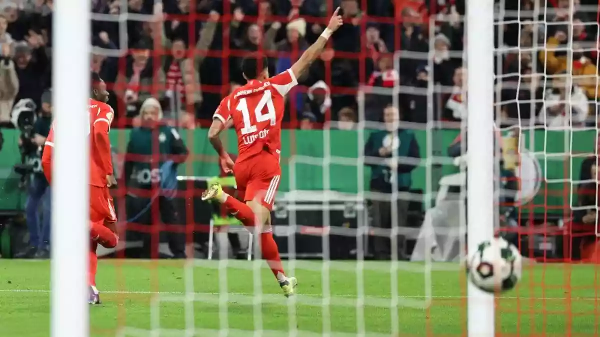 Luis Díaz Facing Challenges With Unusual Clause In Bayern Munich Contract