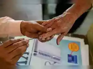 Maharashtra polls to 12 ZPs