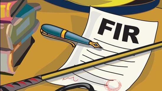 MUMBAI: A 51-year-old Nepean Sea Road resident, who is in the chemical and petrochemical imports business, has complained about unknown people after he received continuous threat calls from an international number with Pakistan's country code. Police said he was threatened to be shot in the same fashion as Nationalist Congress Party (NCP) leader Baba Siddique if he did not make payments to an Iranian company.