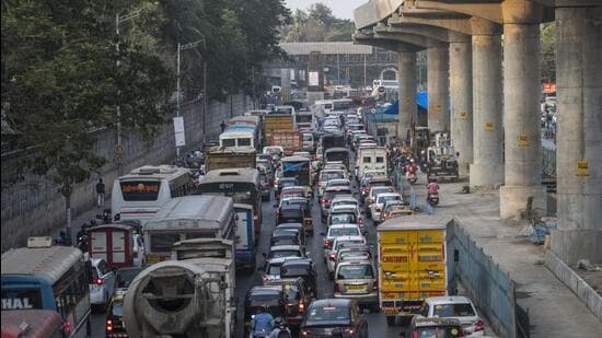 MUMBAI: In a major step to tackle traffic congestion and improve pedestrian safety in Jogeshwari, the Brihanmumbai Municipal Corporation (BMC) is set to construct a four-lane underpass at the Jogeshwari-Vikhroli Link Road (JVLR) junction. The project is modelled on the existing underpass at Metro Cinema in Marine Lines, aimed at easing vehicular movement and providing accident-free pedestrian crossings in the busy area.