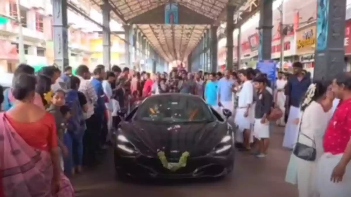 Mumbai Man Buys Rs 6