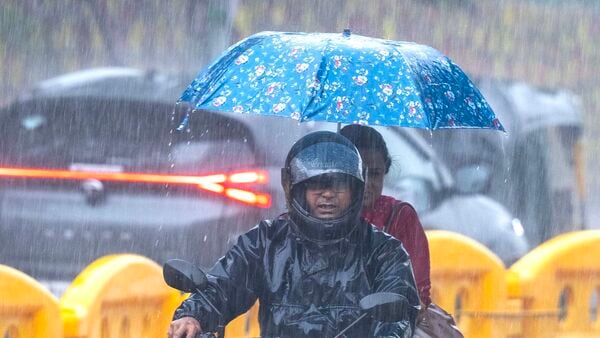 Mumbai's spell of heavy rain may have slowed down, but the city is not entirely free from showers yet. According to the India Meteorological Department (IMD),the first week of September will see mostly normal rainfall across Mumbai, bringing some relief to residents after recent downpours. However, the weather department has issued an alert for September 3 and 4, when heavy showers are expected to lash the city again.