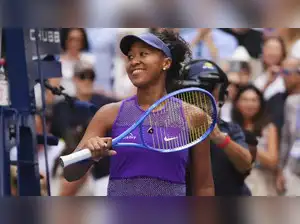 Naomi Osaka vs Anisimova US Open 2025: Already running on tired legs after more than 10 hours on court in the previous rounds, the Czech took a medical timeout, reappearing with her left thigh strapped. Still, she wasn't done. Muchova carved out a break midway through the second set with slick net play, only for Osaka to answer back instantly with a forehand winner that drew a roar from the crowd.