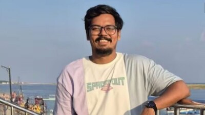 National Board of Examinations in Medical Sciences (NBEMS) released the result of NEET PG 2025. Along with this, the board has also released the list of toppers. Dr. Pooshan Mohapatra has secured the number-1 rank in NEET PG. He completed his MBBS degree from SCB Medical and Hospital, Cuttack in 2024. He has scored 707 out of 800 marks in the NEET PG exam.