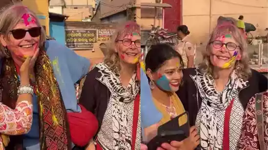 Netherlands tourists celebrate Holi in Puri