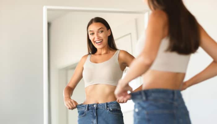 Not all weight loss is healthy—losing muscle instead of fat can slow your metabolism and weaken your body. Signs like constant fatigue, loss of strength, hair thinning, and looking slimmer without definition may indicate muscle loss. Extreme diets and lack of protein or strength training often cause this. Understanding the difference is key to achieving healthy, sustainable weight loss.