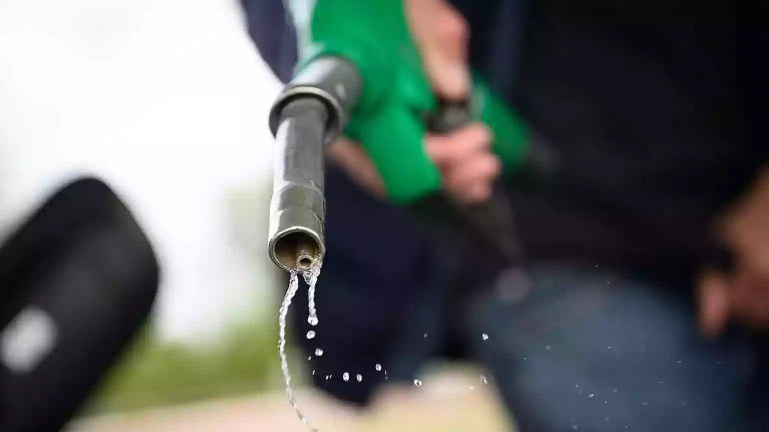 Oil prices rise after Trump says Iranian ship seized