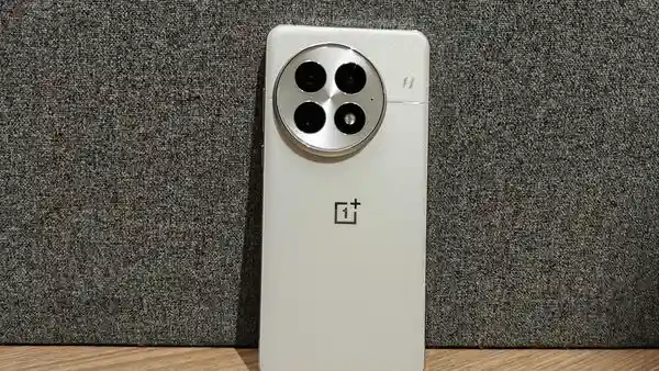 OnePlus has confirmed that the OxygenOS 16 update is launching in India this month with a new set of AI features. While the smartphone maker has given out precious little about the sort of feature to expect from the new UI or which devices will be the first to get it, we now have a new post on the OnePlus community which gives a list of potential devices that may be in line to get the Android 16-powered update.OnePlus has confirmed that the OxygenOS 16 update is launching in India this month with a new set of AI features. While the smartphone maker has given out precious little about the sort of feature to expect from the new UI or which devices will be the first to get it, we now have a new post on the OnePlus community which gives a list of potential devices that may be in line to get the Android 16-powered update.<h4>Devices that could get the OxygenOS 16 update:</h4>OnePlus 13OnePlus13ROnePlus 13SOnePlus OpenOnePlus 12OnePlus 12ROnePlus 11OnePlus 11ROnePlus Nord 5OnePlus Nord 4OnePlus Nord 3