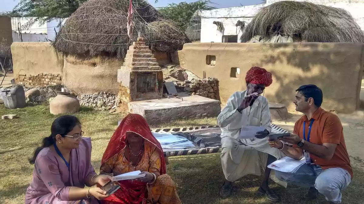 Opposition divided over its strategy on the SIR