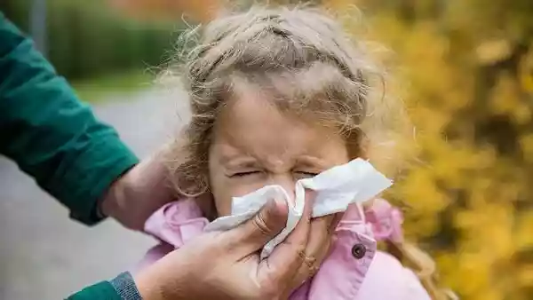 Paediatrician suggests 5 ways to protect children from winter allergies