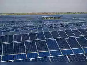 Pakistan says rooftop solar output to exceed grid demand in some hubs next year