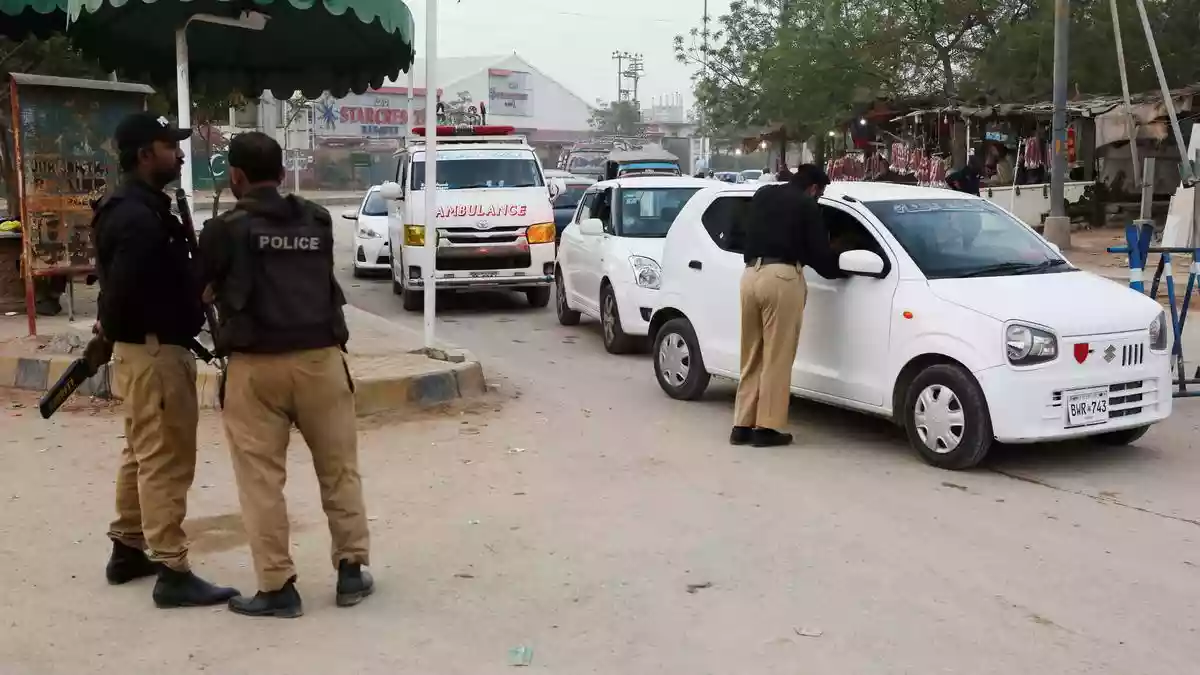 Pakistani fighter jet crashes in Jalalabad