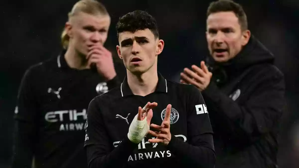 Phil Foden Signs New Deal With Man City