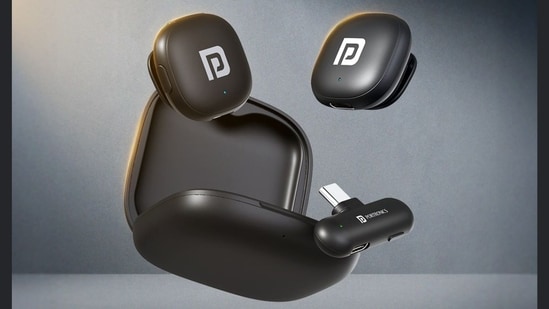 Portronics launched the VlogMate One, a wireless microphone system with AI noise cancellation, designed for content creators and compatible with USB-C devices. Portronics has launched the VlogMate One, a wireless microphone for content creators, vloggers, podcasters, and online educators. This device offers an easy plug-and-play setup, featuring two wireless lavalier microphones and a compact Type-C receiver that connects directly to smartphones, tablets, and other USB-C-enabled devices.