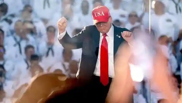 President Donald Trump on Sunday deployed 300 California National Guard troops to Portland, Oregon defying a federal order blocking the move – as Golden State Gov. Gavin Newsom vowed to sue in response. “After a federal court blocked his attempt to federalize the Oregon National Guard, Donald Trump is deploying 300 California National Guard personnel into Oregon,” Newson said in a post on X, later calling the order “un-American.”President Donald Trump on Sunday deployed 300 California National Guard troops to Portland, Oregon defying a federal order blocking the move – as Golden State Gov. Gavin Newsom vowed to sue in response.“After a federal court blocked his attempt to federalize the Oregon National Guard, Donald Trump is deploying 300 California National Guard personnel into Oregon,” Newson said in a post on X, later calling the order “un-American.”“They are on their way there now. We are taking this fight back to court. The public cannot stay silent in the face of such reckless and authoritarian conduct by the President of the United States,