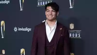 Puka Nacua rehab row