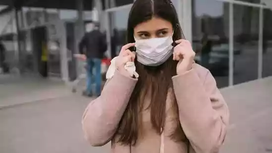 Pulmonologist reveals if masks really protect you from pollution