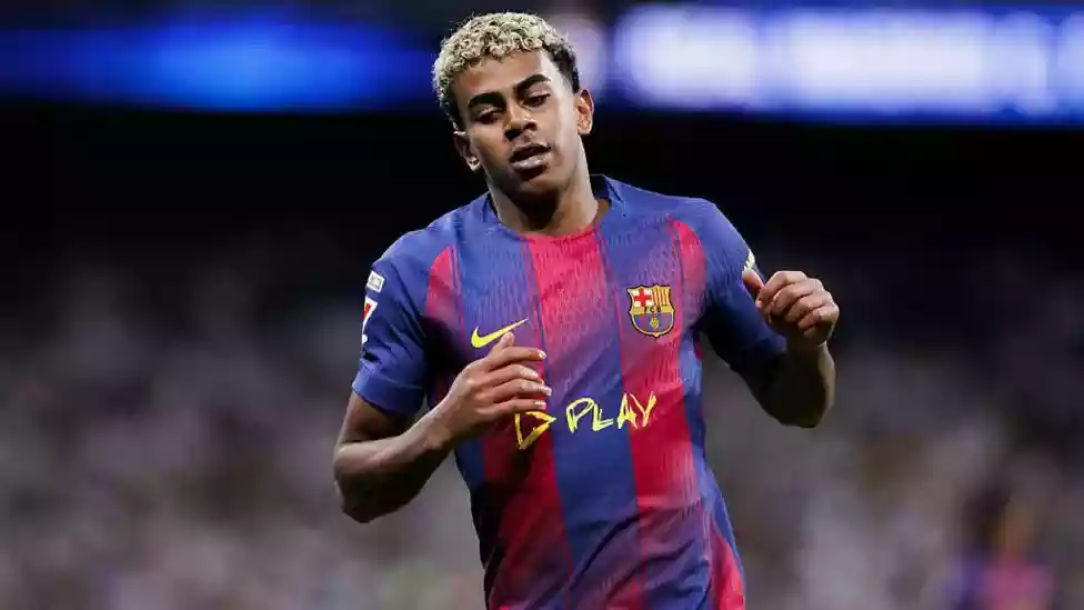 Real Madrid impress but Vinicius tension grows - Clasico talking points