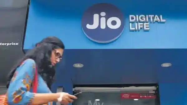 Reliance Jio could be facing issues on its network, as per outage tracking website Downdetector. As per the website, the complaints for Reliance Jio climbed to 371 at around 1:45PM on Wednesday. As per the website, 42% of the users reported issues with mobile connectivity, 32% reported no signal and 26% users had issues with Jio Fiber.Reliance Jio could be facing issues on its network, as per outage tracking website Downdetector. As per the website, the complaints for Reliance Jio climbed to 371 at around 1:45PM on Wednesday.As per the website, 42% of the users reported issues with mobile connectivity, 32% reported no signal and 26% users had issues with Jio Fiber.