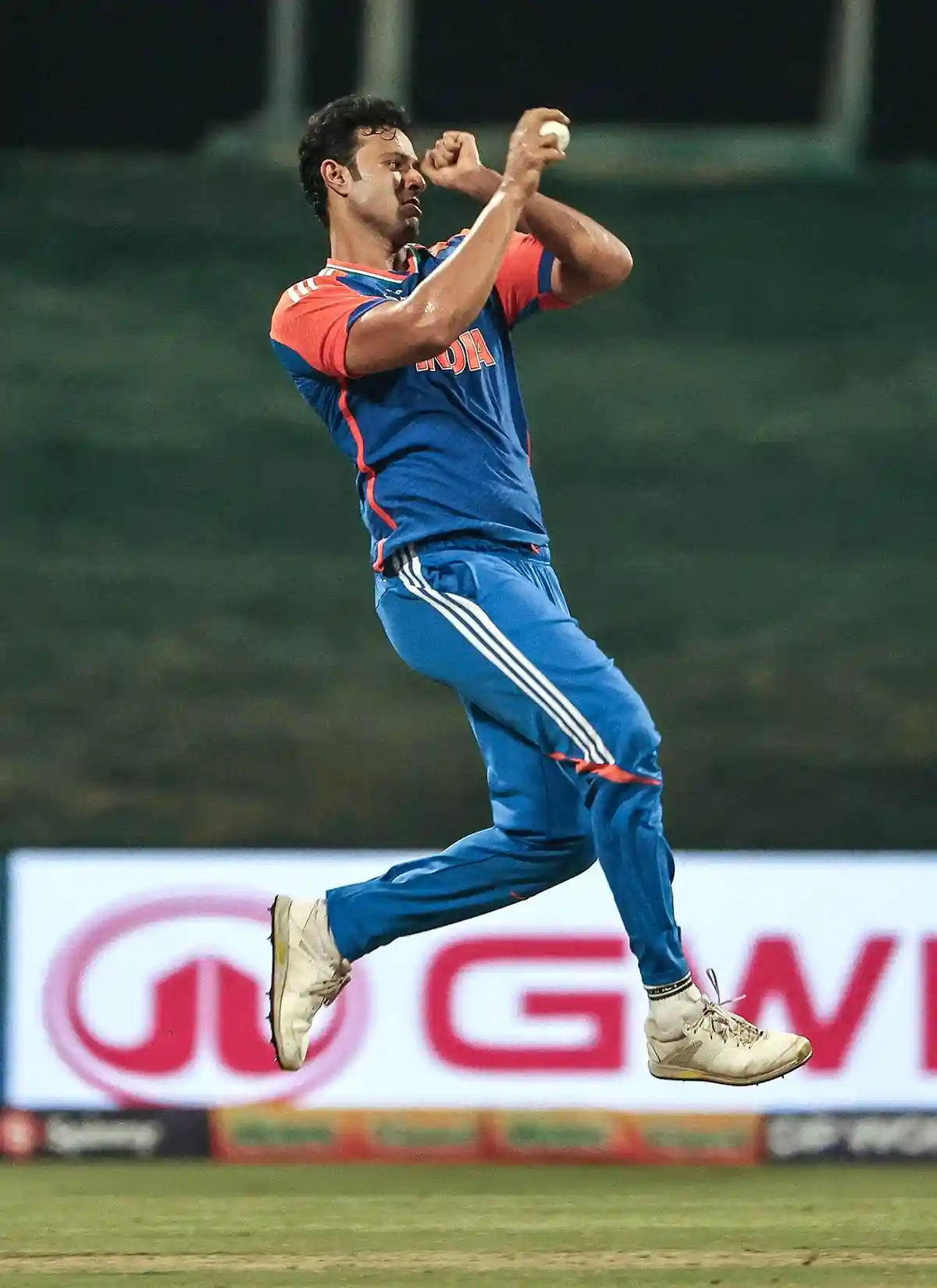 Republic Day, 2020, marked the day Shivam Dube turned 27. It was the day India took on New Zealand at Auckland's Eden Park in the second of five Twenty20 Internationals. Sitting on a 1-0 lead and needing just eight off 21 deliveries, Virat Kohli injected Dube at No. 5, perhaps as a birthday gift. The powerful left-hander finished off the game with a flat nonchalant pull off Tim Southee that sailed into the second tier beyond long-on.