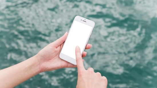 Researchers are turning old smartphones into underwater data centres to monitor sea life, reduce e-waste, save energy and give discarded devices a new purpose. World Environment Day may have just passed, but our responsibility to care for the planet remains ongoing. E-waste, especially from mobile phones, continues to be a major concern. As new models roll out every year, perfectly good phones are often left behind, adding to the mountain of electronic waste. While it’s tough to curb the urge to upgrade, throwing old devices away isn’t the only option. Recently, a team of researchers found a clever way to give those old phones a new lease of life, offering a smarter path forward for both users and the environment.