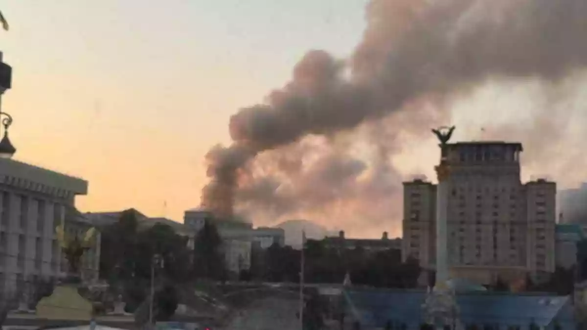 Russia Launches Massive Missile And Drone Barrage At Ukraine Amid Ongoing Peace Talks