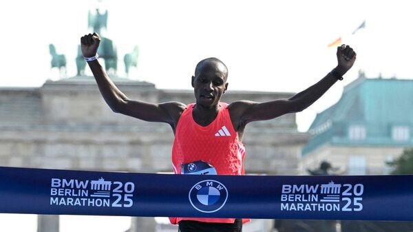 Sabastian Sawe of Kenya clinched a commanding victory at the Berlin Marathon on Sunday (September 21). He outpaced his rivals with a remarkable time of 2 hours, 2 minutes, and 16 seconds. Despite his dominant performance, unseasonably warm weather dashed his hopes of breaking the course record.