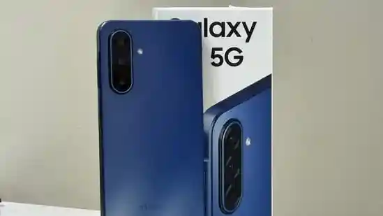 Samsung has quietly sharpened its mid-range offering with the Galaxy A17 5G, a sensible phone that borrows a few premium touches and packages them into an affordable, well-rounded device. We've spent time with the handset in typical Indian conditions - bright sunlight, data-heavy days, short gaming bursts and travel, and found it to be a dependable all-rounder rather than a headline grabber. If you're after a reliable 5G phone that won't feel old in a year or two, this is one of the safer bets.Samsung has quietly sharpened its mid-range offering with the Galaxy A17 5G, a sensible phone that borrows a few premium touches and packages them into an affordable, well-rounded device. We've spent time with the handset in typical Indian conditions - bright sunlight, data-heavy days, short gaming bursts and travel, and found it to be a dependable all-rounder rather than a headline grabber. If you're after a reliable 5G phone that won't feel old in a year or two, this is one of the safer bets.Samsung's upgrades here are pragmatic. The phone ships with a generous 6.7-inch Super AMOLED display that delivers crisp Full HD+ visuals and a smooth 90Hz refresh rate, a welcome improvement for scrolling, streaming and light gaming. The panel is bright enough for outdoor use and benefits from solid glass protection. Battery capacity sits at 5,000mAh with 25W wired fast charging, which gives you real-world endurance for a full day (and often comfortably more) without anxiety.