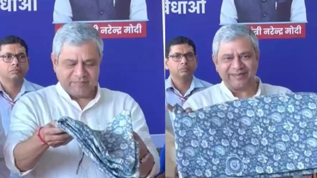 Say Goodbye To ‘Boring’ White Blanket Covers In Trains