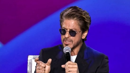 Shah Rukh Khan won his first-ever Best Actor National Award earlier this month for his performance in Jawan. In his video message after the award win, the actor wore a cast on his right arm. The actor had suffered an injury last month, which had halted the shoot of his upcoming film, King. The actor has now addressed questions regarding his injury as he graced the trailer launch event of his son Aryan Khan's The Ba***ds of Bollywood.