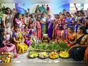 Singapore PM Lawrence invites citizens to celebrate festival with Tamil community at Little India