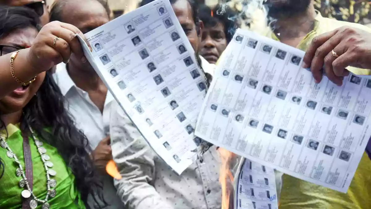 SIR protests continue in West Bengal days after publication of the draft rolls