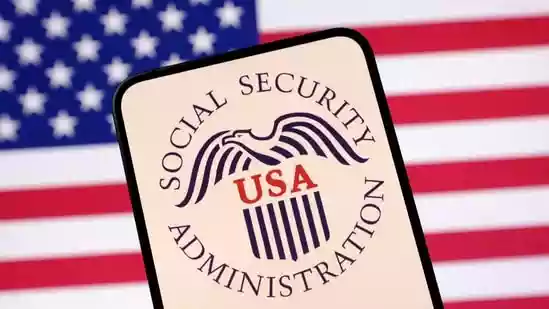 Social Security payments are monthly benefits provided by the government to more than 71 million Americans. The eligible recipients of this monthly financial support include retirees, persons with disabilities and family members of deceased workers. While the payments are made on a specific schedule, the amount of such benefits, at times, varies depending on various reasons.
